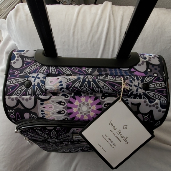 vera bradley mimosa medallion luggage